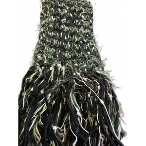 Lorenzo Made in Italy Knitted Wool Blend Scarf with Fringe